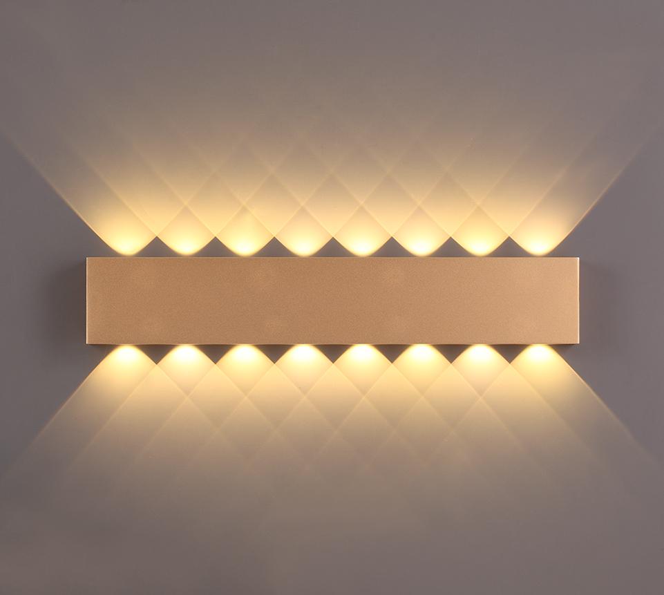 Светильник настенный Odeon Light Magnum 3893/16WL