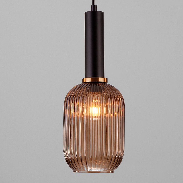 Светильник подвесной Eurosvet Bravo 50181/1 янтарь