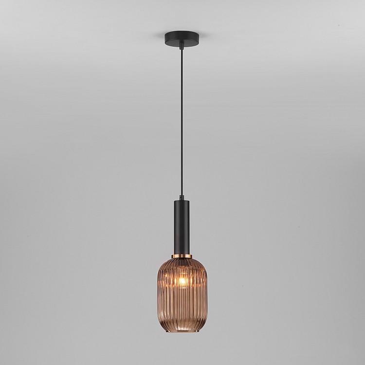 Светильник подвесной Eurosvet Bravo 50181/1 янтарь