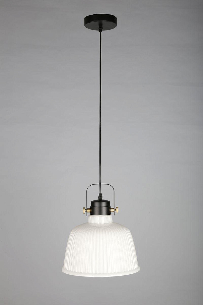 Светильник подвесной Omnilux Zamora OML-28206-01