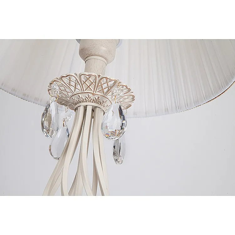 Торшер Eurosvet Amelia 10073/1 белый с золотом