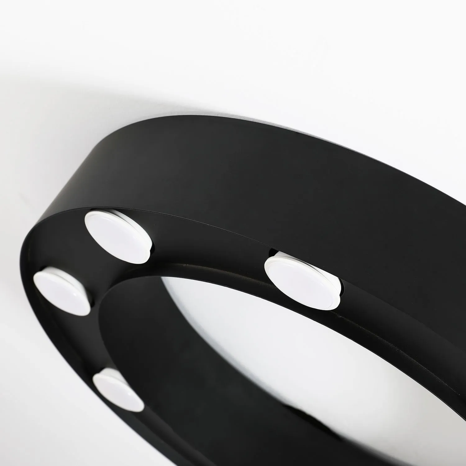 Люстра потолочная Favourite ATTICA 3007-9U