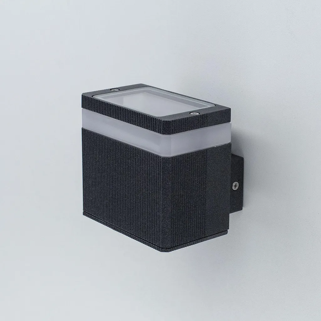 Светильник уличный настенный Citilux Улица CLU0005