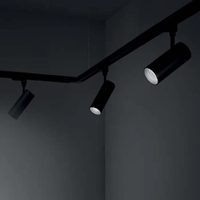 Светильник трековый Ideal Lux SMILE 30W CRI80 50 4000K BK 190082