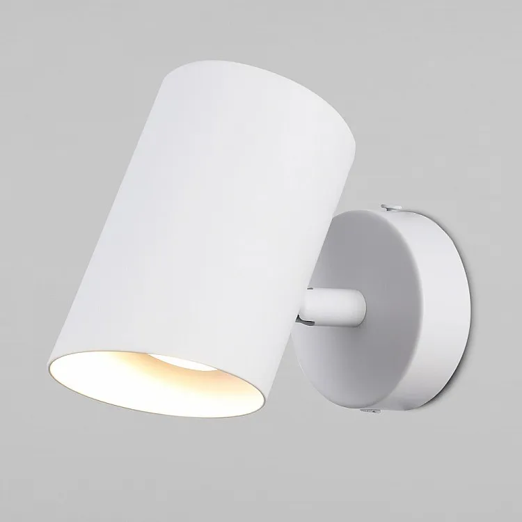 Спот Eurosvet Splay 70147/1 белый