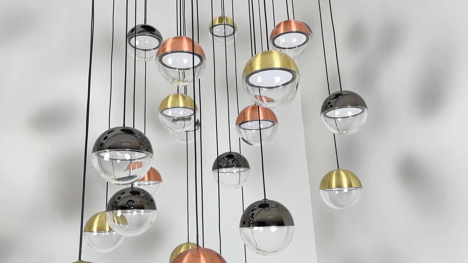 Люстра потолочная Favourite LUNA 4371-27P